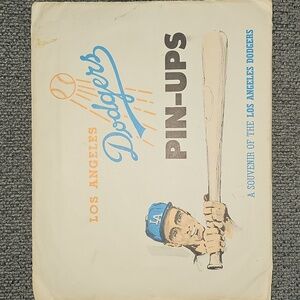 Vintage 1963 Los Angeles Dodgers Pin-Ups Souvenir, NEVER BEEN OPEN